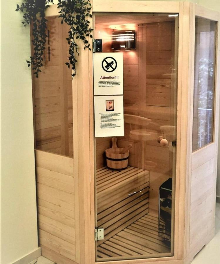 Romantic Deluxe Svite Wise Jacuzzi And Sauna Athén Kültér fotó